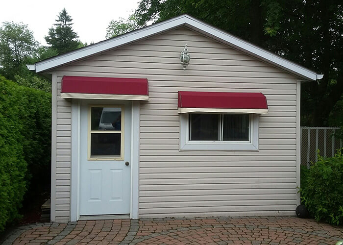 Window awning by Auvents Valleyfield